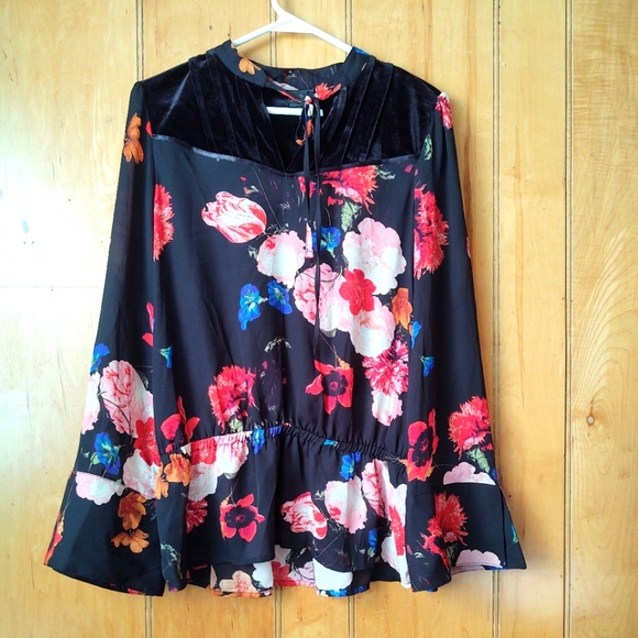 Worthington women's Black floral print velvet sheer Long sleeve elastic waist. - Picture 1 of 10